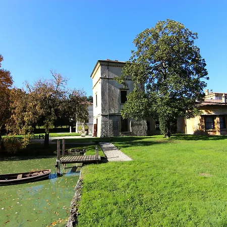 Hotel Villa Giona-3