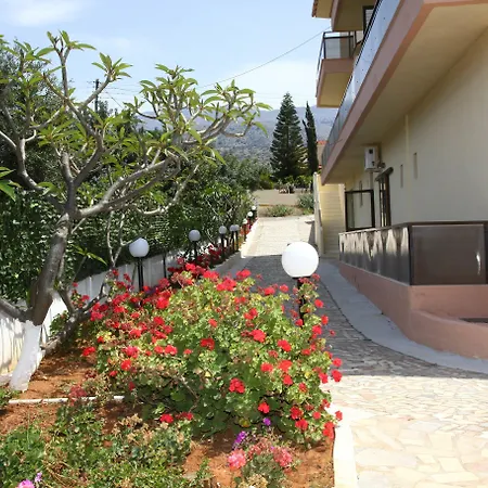 Triton Garden Hotel-3