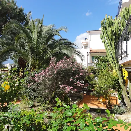 Residence Dei Fiori-3