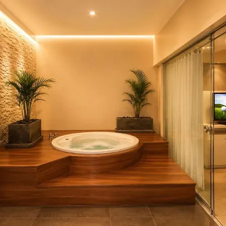 Sol De Oro Hotel & Suites-2