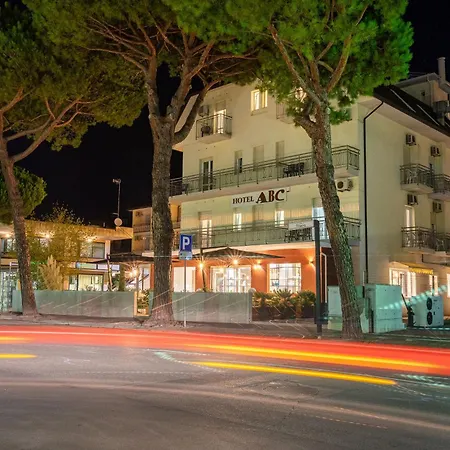 Hotel Abc-2