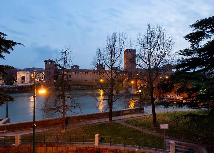  Amici Al Castello