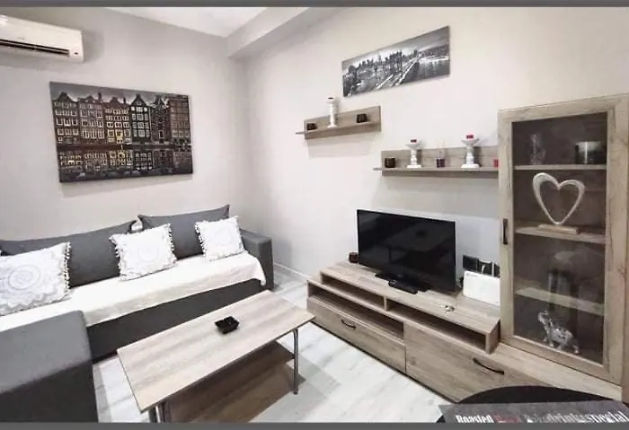 Appartamento : Paradiso Apartment