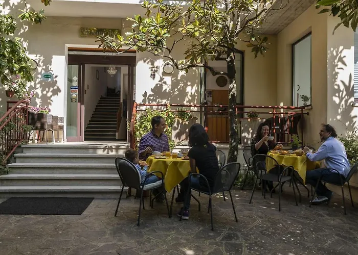 Hotel Sanremo