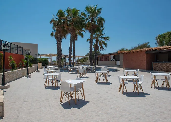 Hotel sulla spiaggia: Hotel Club Eloro