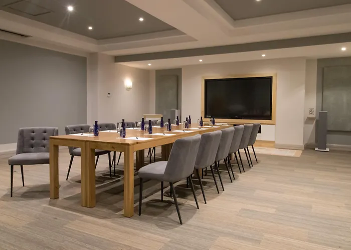 Hotel con tennis: The Bay Hotel