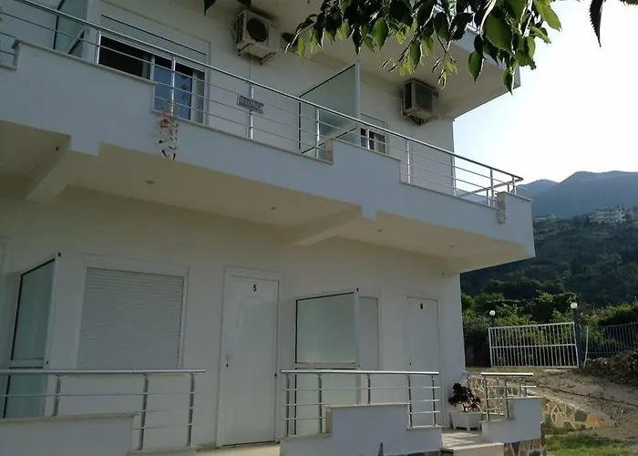 Guest House Plazhi