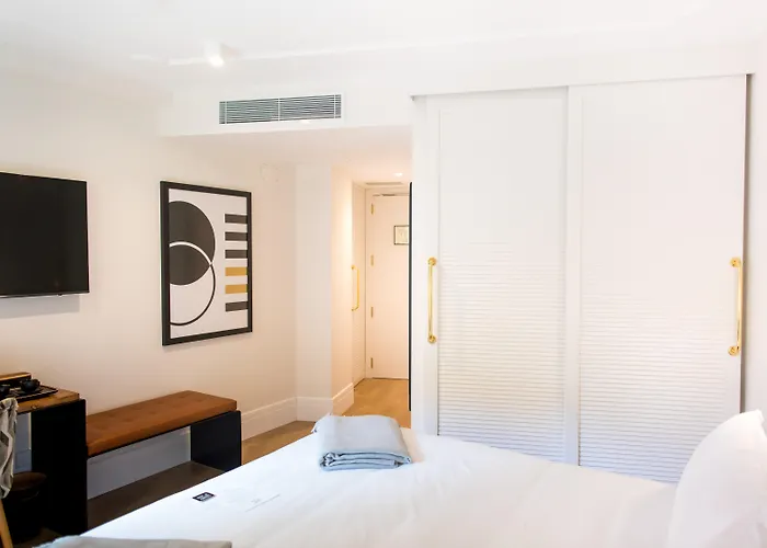  Room Mate Cosmo - City Centre, Valencia