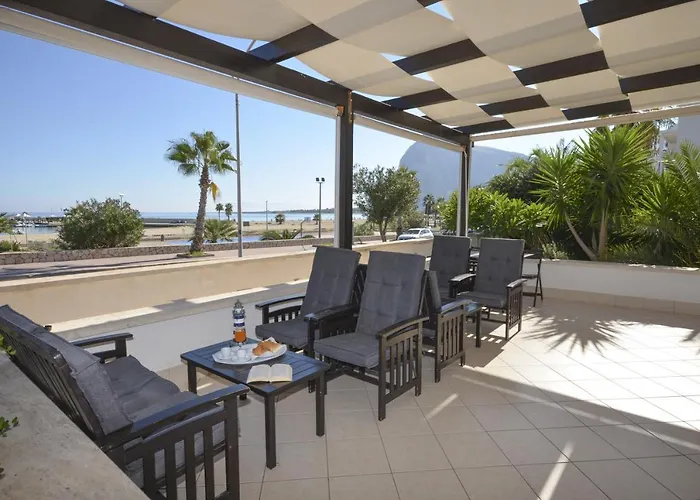Villa Faro B&B
