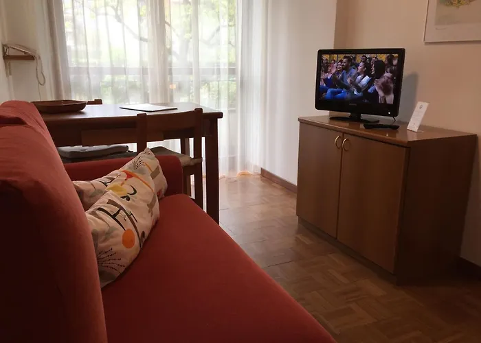 Hotel familiare: Active Living Residence - Self Check-In