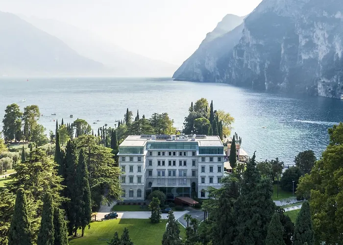 Lido Palace - The Leading s Of The World