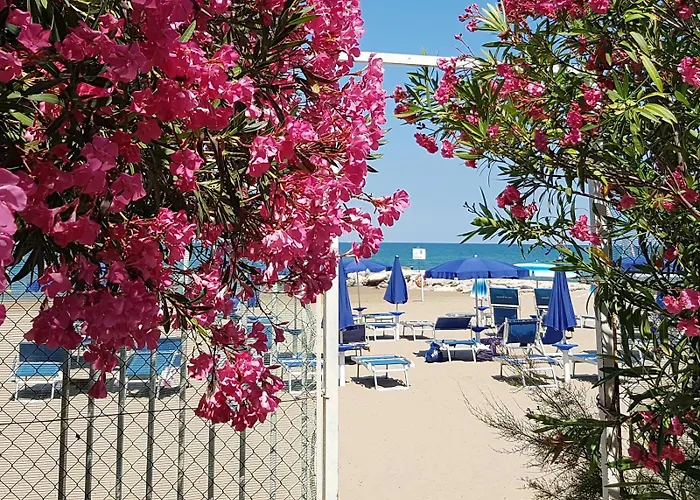 Hotel Ping Pong: Villaggio Gabbiano Beach