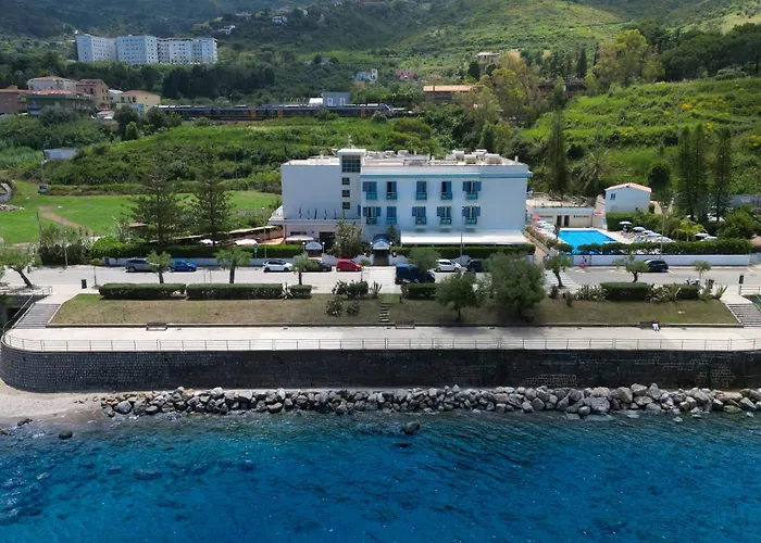 Hotel Jacuzzi: Hotel Tourist