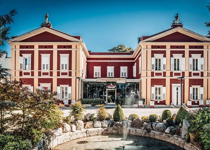 Hotel sulla spiaggia: Hotel Villa Madruzzo