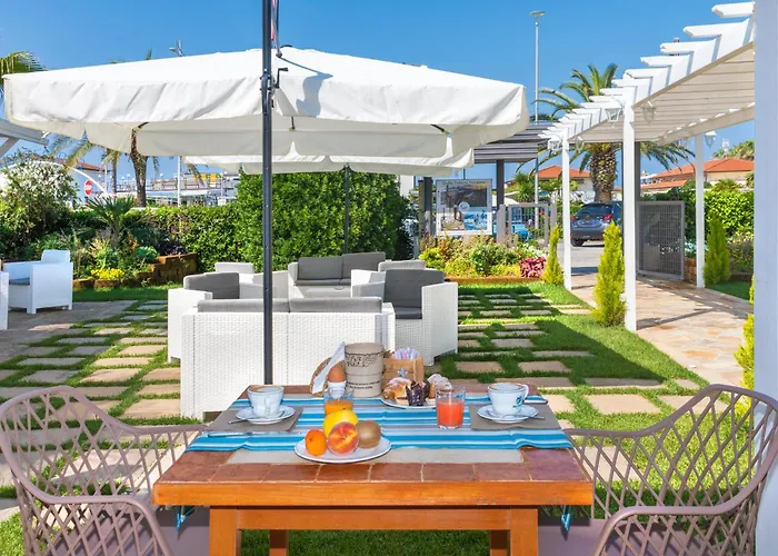 Hotel Ping Pong: Hotel Siesta