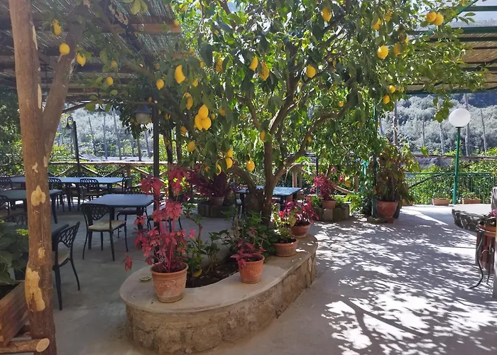 Casa Vacanze La Lobra