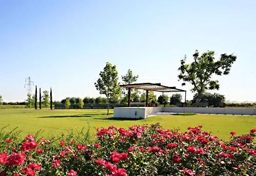 Villa con piscina: Country House Letizia