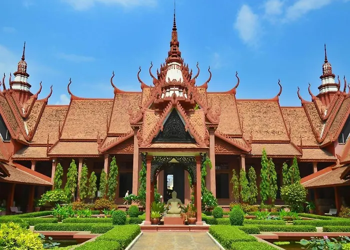 The Frangipani Living Arts Palace Hotel