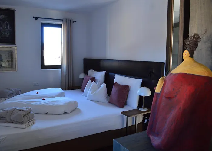 Gartenhotel Voelser Hof - Adults Only