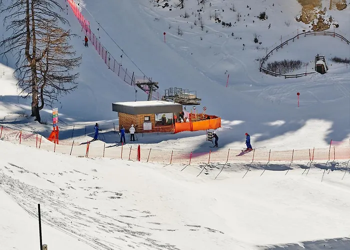 Hotel con golf: Hotel Pordoi Passo Pordoi Vegetarian Hotel