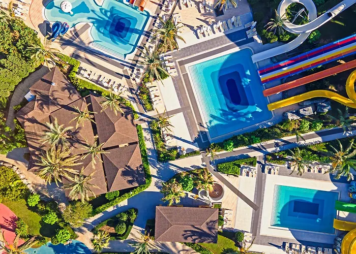 Hotel all'aeroporto: Royal Wings Hotel