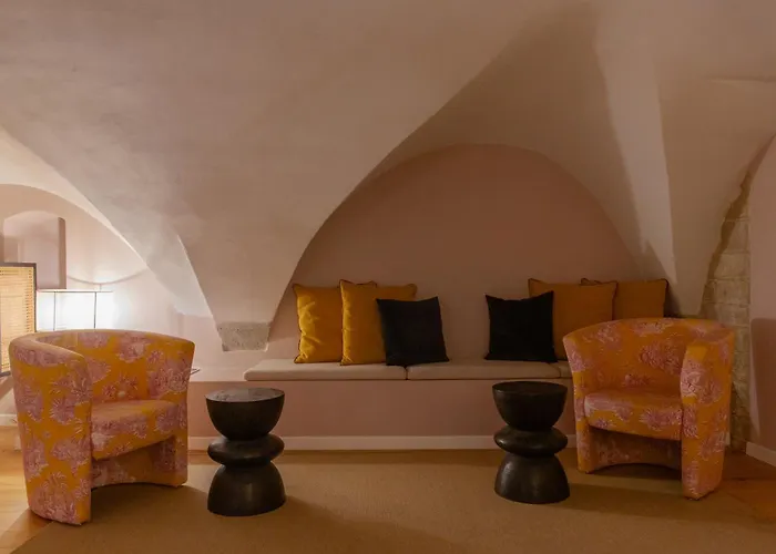 Hotel familiare: Lunaria Suites - Fyodor Dostoyevsky'S House