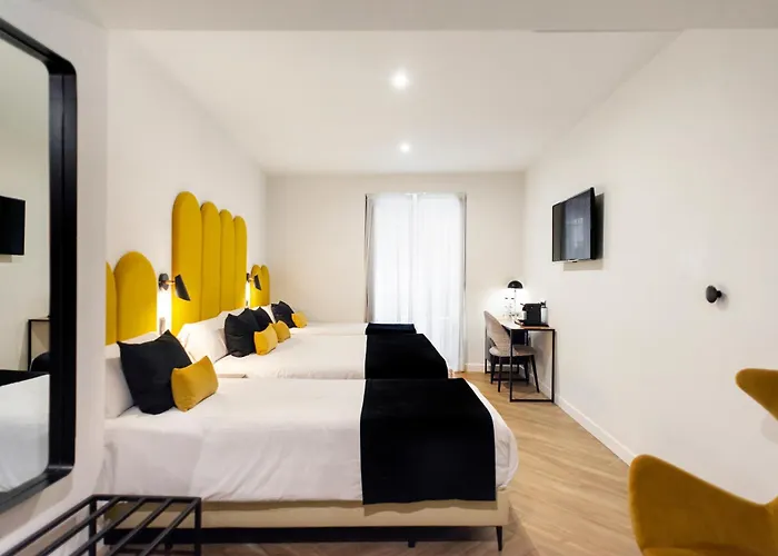 Hotel: Blanq Comedias