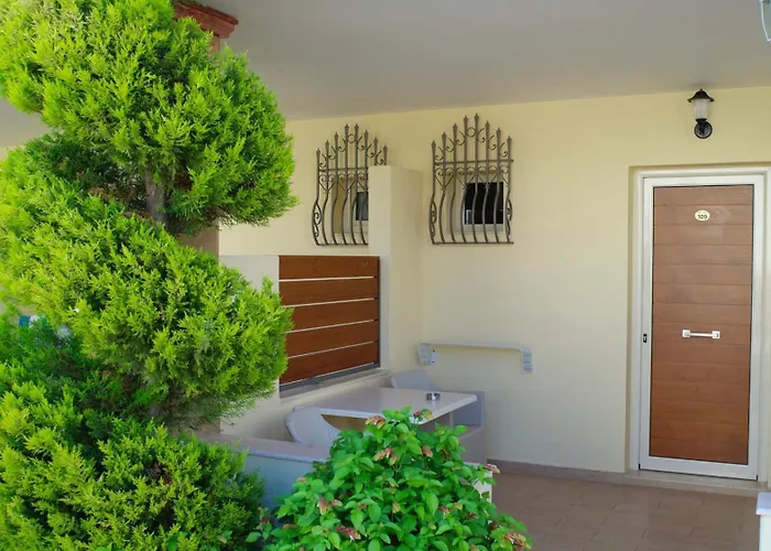 Bella Elena By Estia