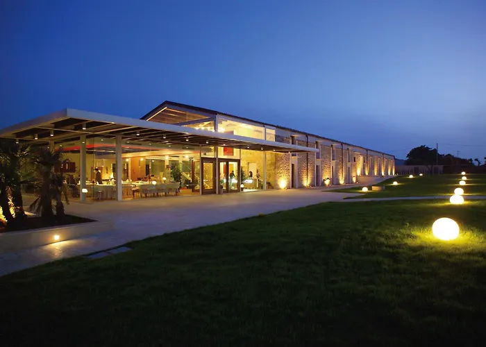 New Villa Carlotta
