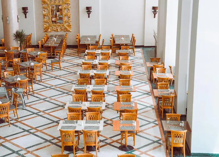 Nubian Island, Families And Couples Only