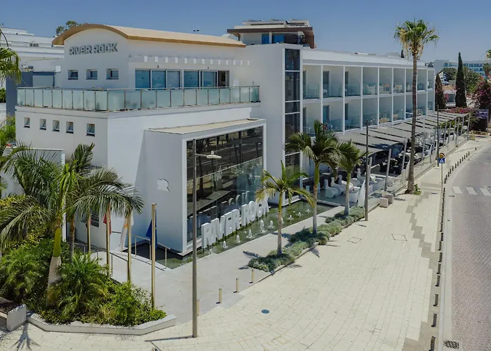 Hotel familiare: River Rock Hotel