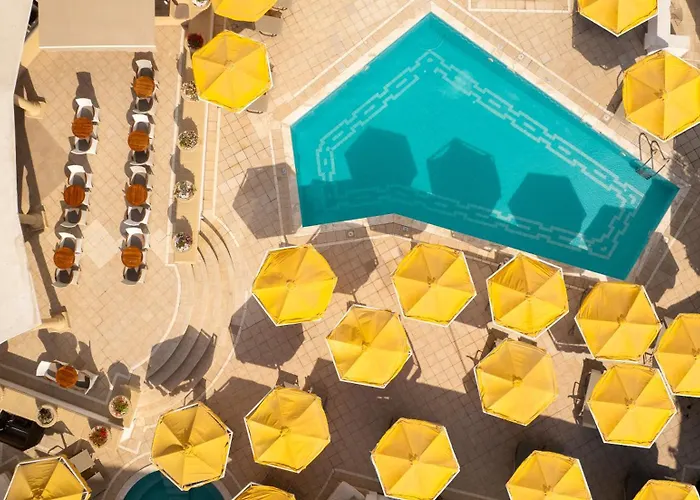 Resort: Canvas By Mitsis Petit Palais