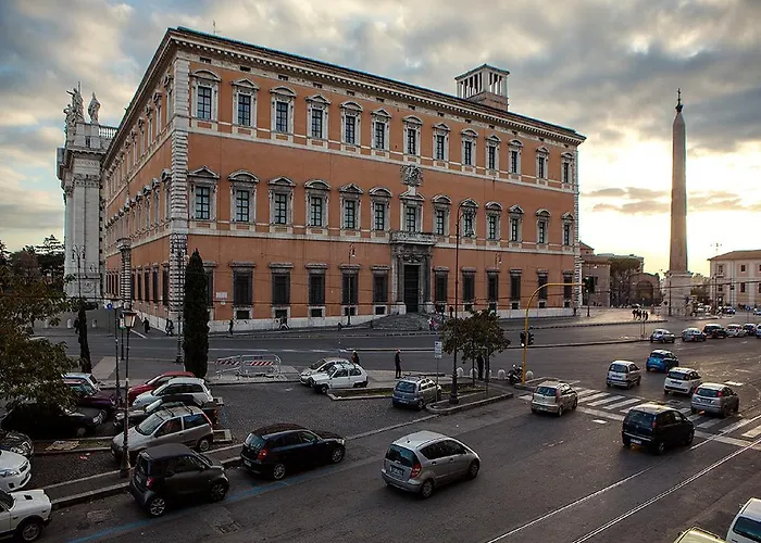 Domus Laurae