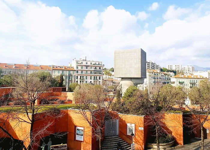 Hotel familiare: Campanile Hotel Nice Centre Acropolis