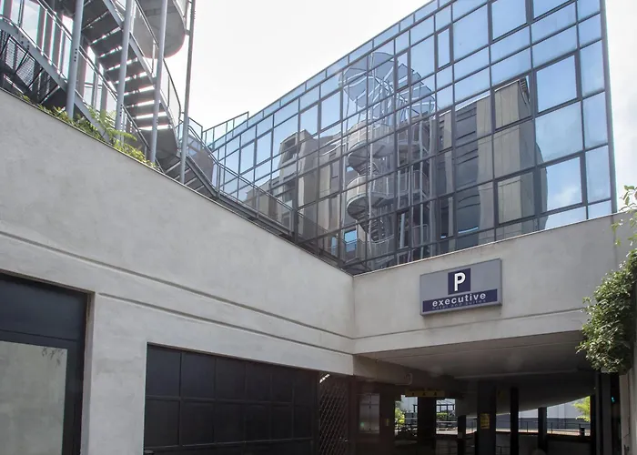 Best Western Plus Executive Hotel And Suites