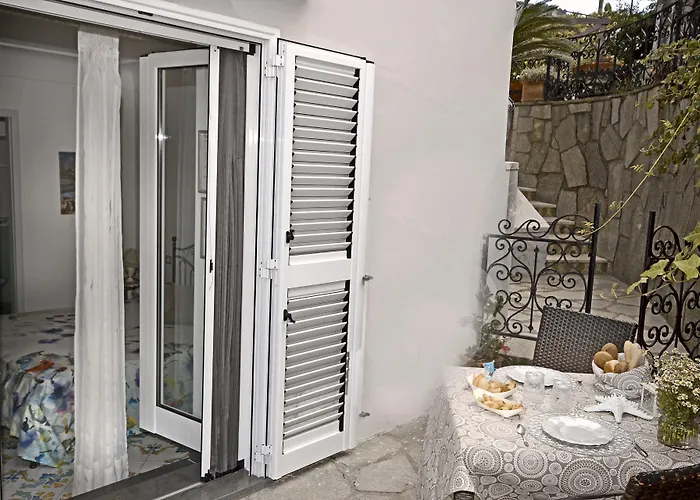 Hotel vicino al College: Cavalluccio Marino