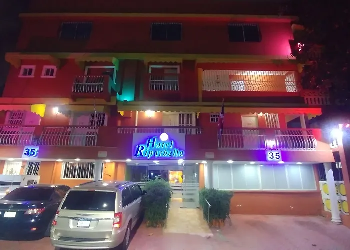 Hotel Riparbella