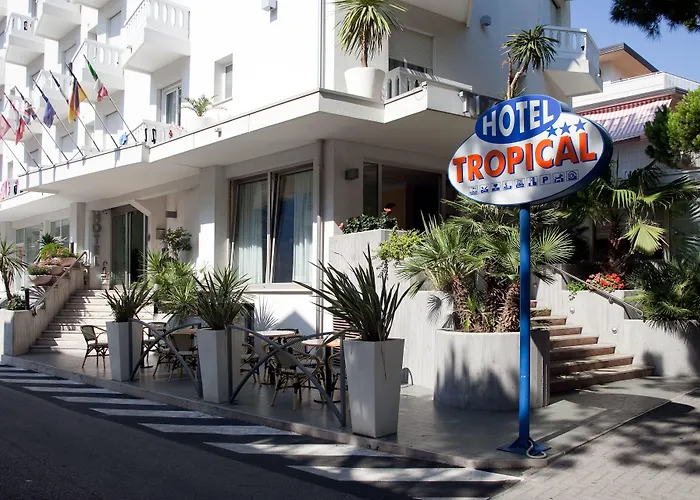 Hotel con tennis: Hotel Tropical