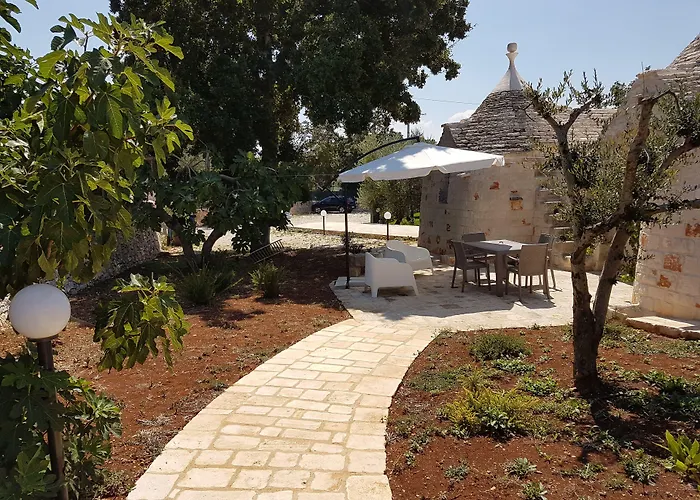  Almapetra Trulli