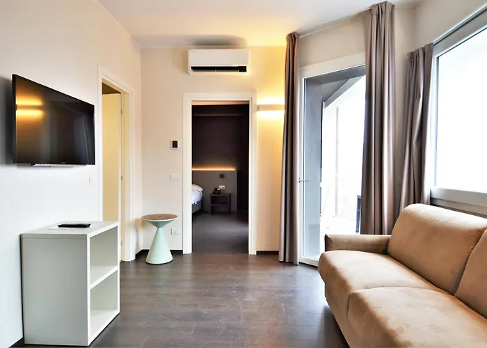 Albergo centrale: Venice Terminal Apartments & Suites