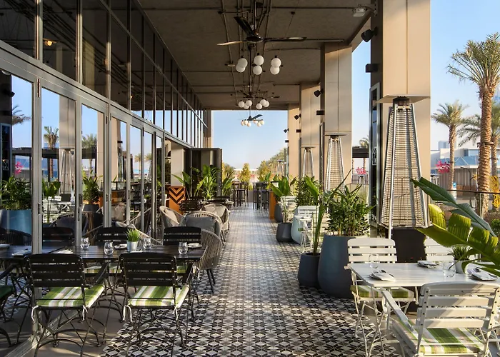 Voco Dubai The Palm By Ihg
