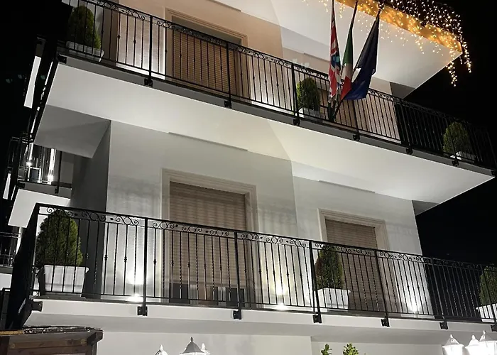 Hotel sulla spiaggia: Hotel Cassia