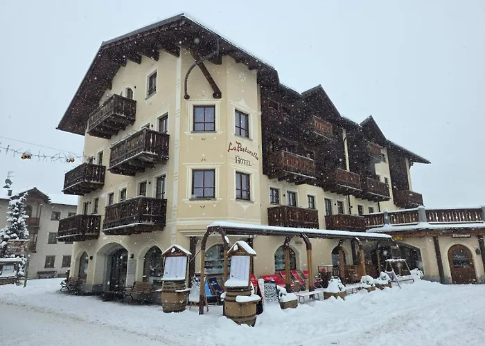 Hotel Jacuzzi: Hotel La Pastorella