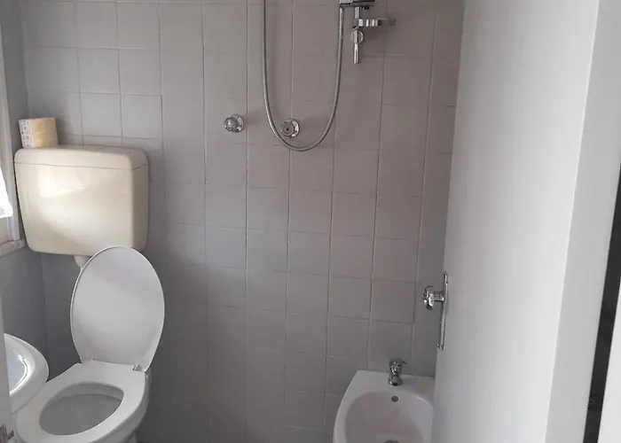 Hotel Ping Pong: Hotel Atlas