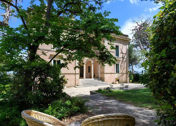 Villa Santa Maria al Poggio