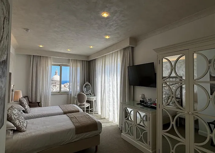Hotel 3 stelle: Osborne Hotel