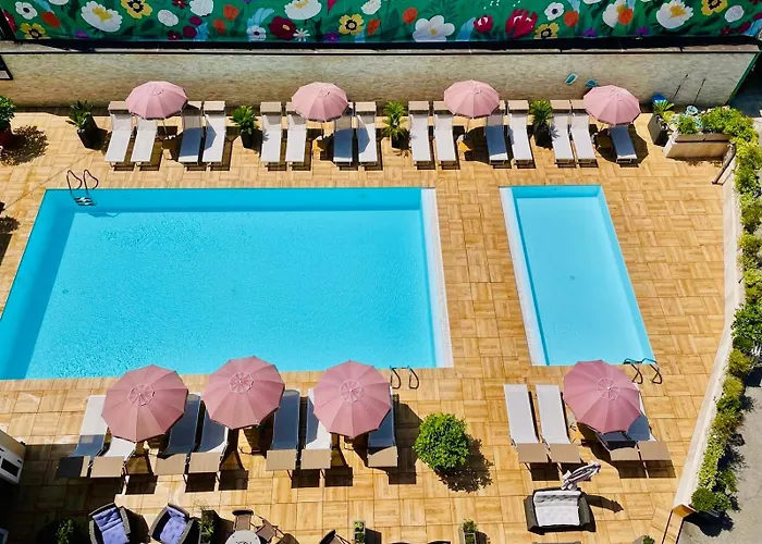 Green Park Hotel