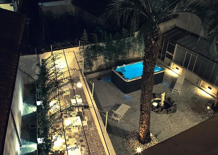 Rosso di Sera Tuscany - Adults Only