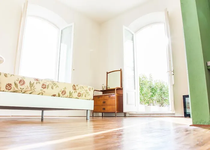 Rosso di Sera Tuscany - Adults Only