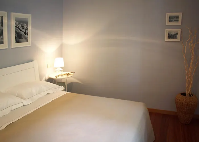 B&B: Bed And Breakfast 22 Garibaldi Home